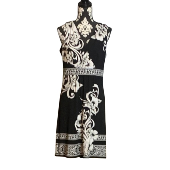 White House Black Market Dresses & Skirts - White House Black Market Dress Jersey Knit Sz M